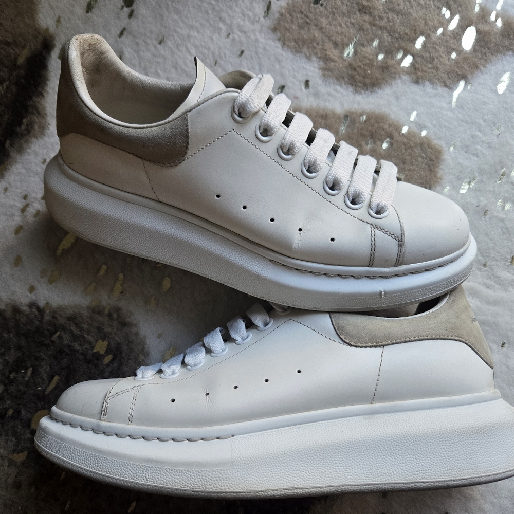 Alexander McQueen Oversized Sneaker White Beige Suede Chunky Platform